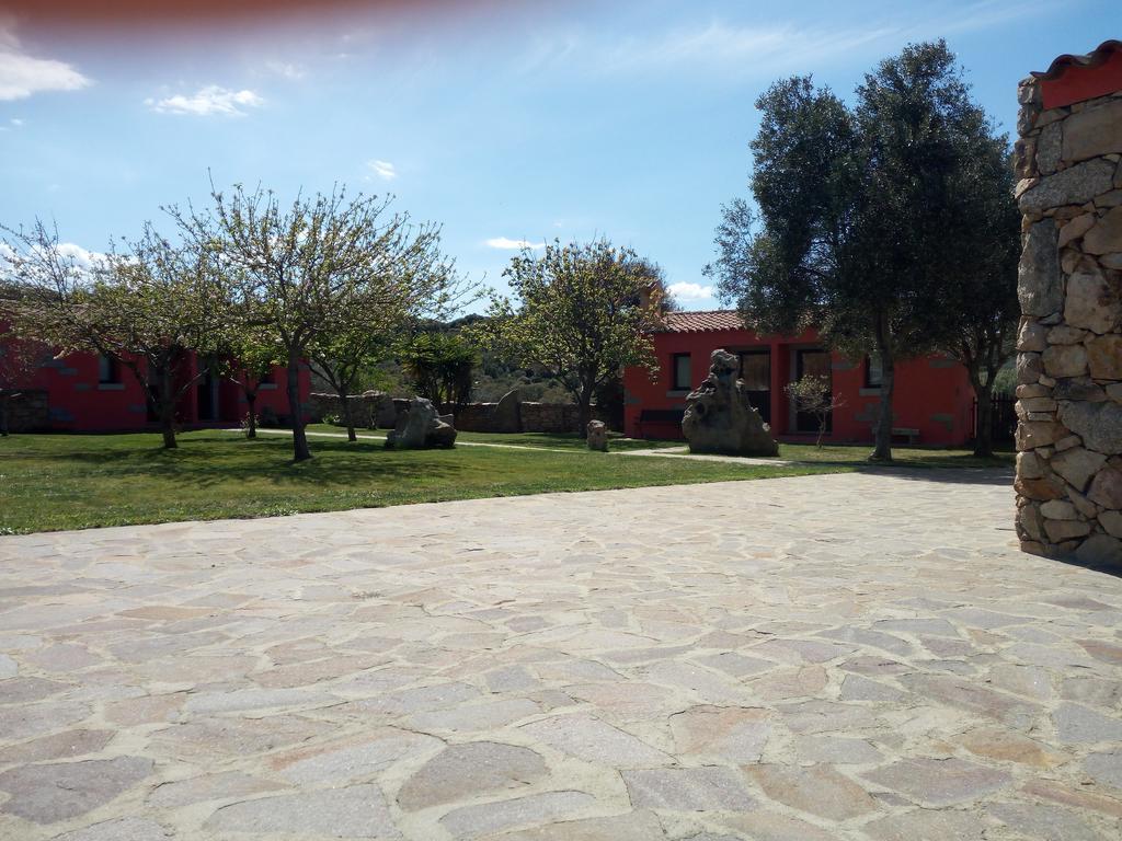 Turismo rurale l'Agliuledda Villa Sant'Antonio di Gallura Exterior foto