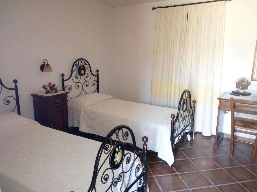 Turismo rurale l'Agliuledda Villa Sant'Antonio di Gallura Exterior foto