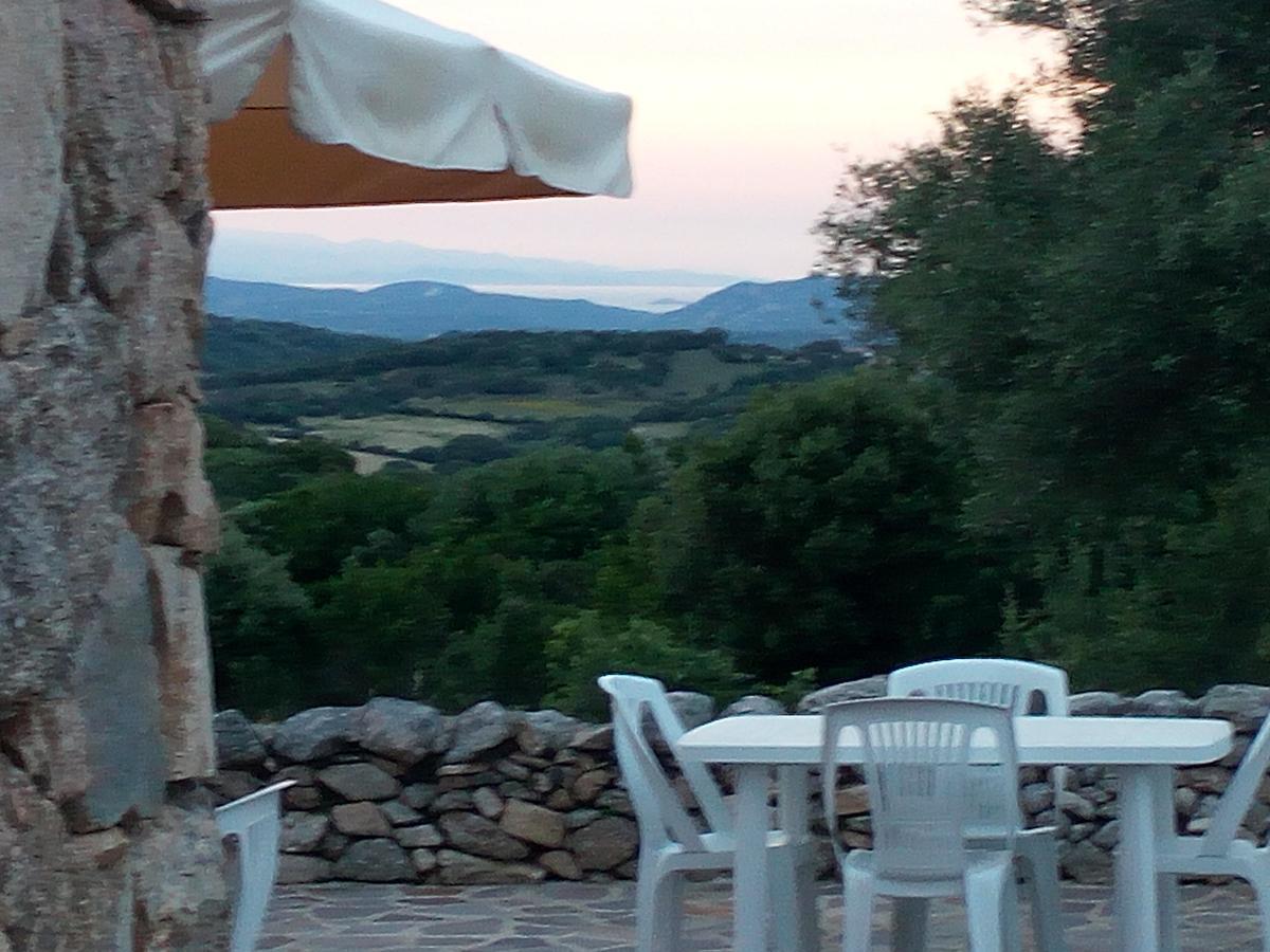 Turismo rurale l'Agliuledda Villa Sant'Antonio di Gallura Exterior foto